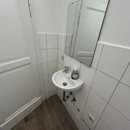 In T04 * טרויסדורף